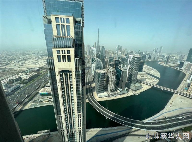 迪拜市中心高楼层大平层